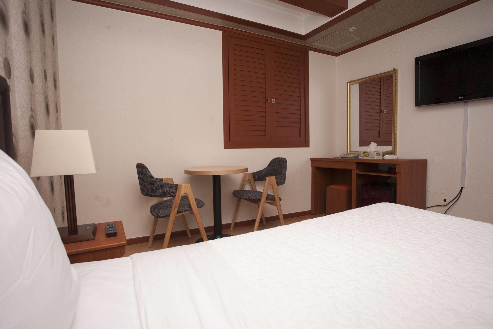Hotel Zero Сеул Екстериор снимка